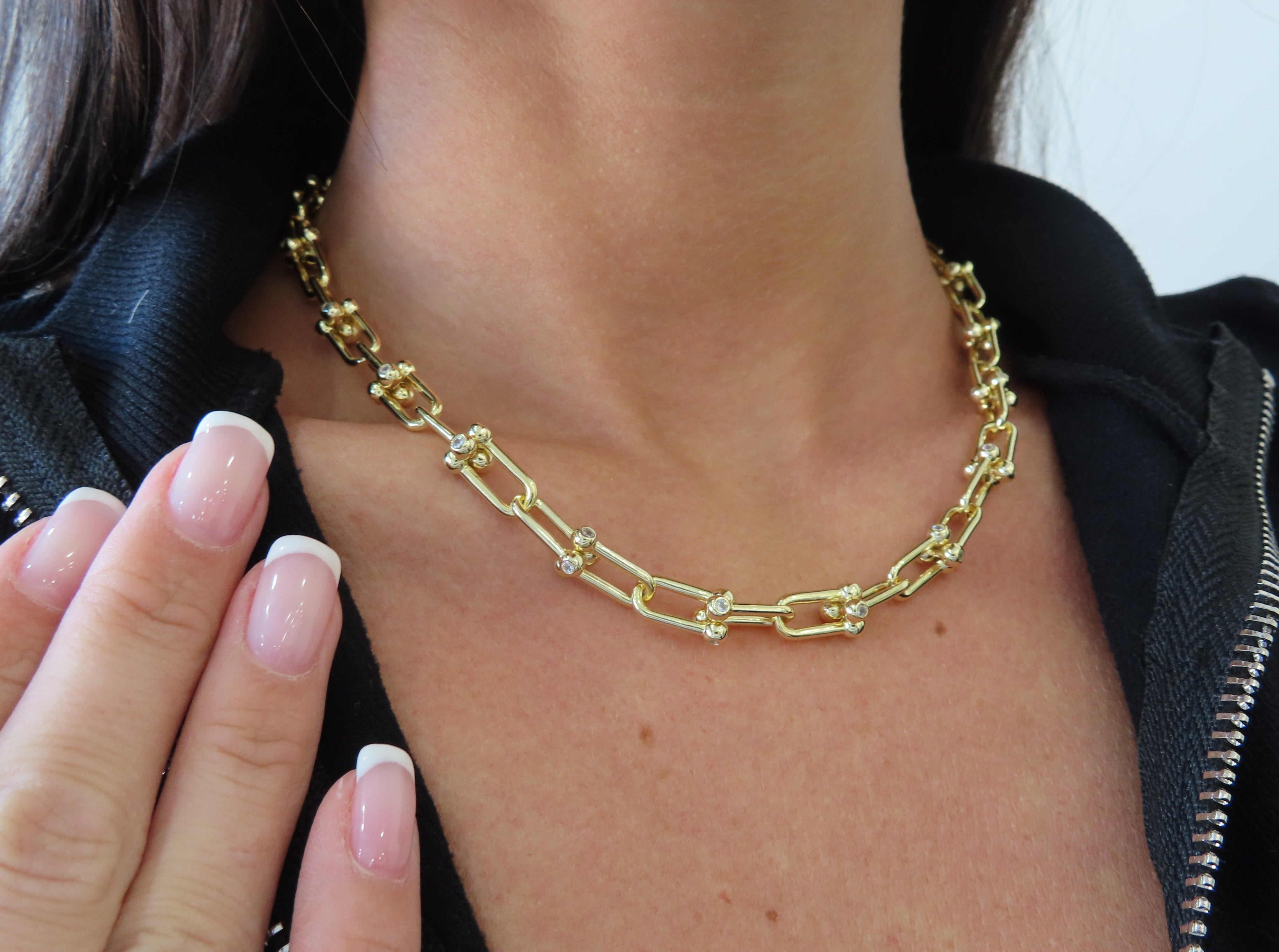 chain links necklace gold